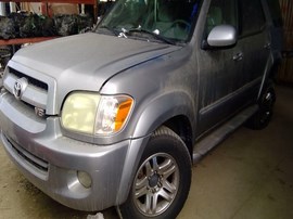 2007 TOYOTA SEQUOIA, SILVER, SR5, 4.7L, 4WD, Z25991